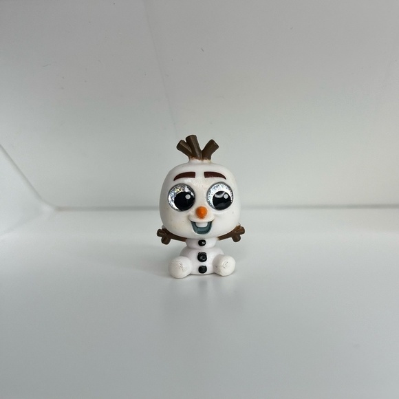 Disney Doorables: Series 4 Figurine – Frozen – Olaf - Picture 3 of 5